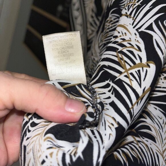 Max Studio Womens 3X Black & White Leaf Print Top Blouse - Picture 12 of 12